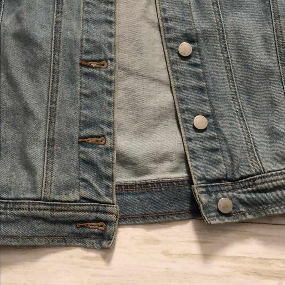 Universal Thread small jean vest - Picture 3 of 6